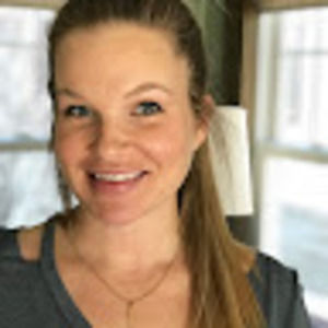 Meet your Posher, Lara